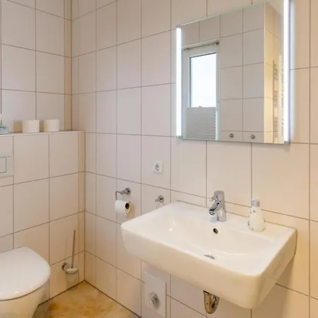 Apartment Am Seedeich 14, As7 *